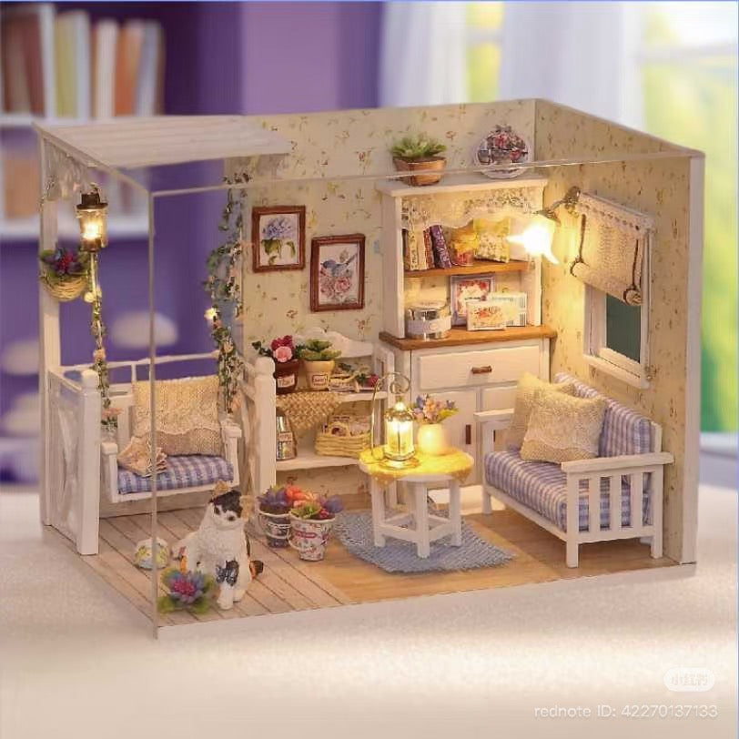 DIY Miniature Cat House
